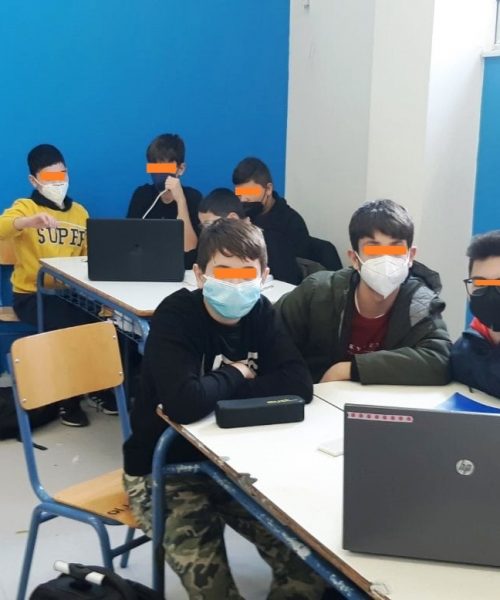 blue_school5